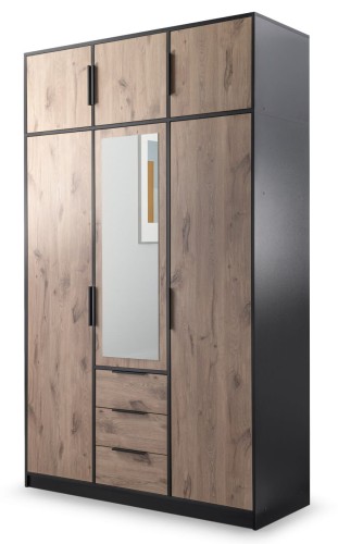 Szafa o wymiarach blisko 150x250 cm SLT
