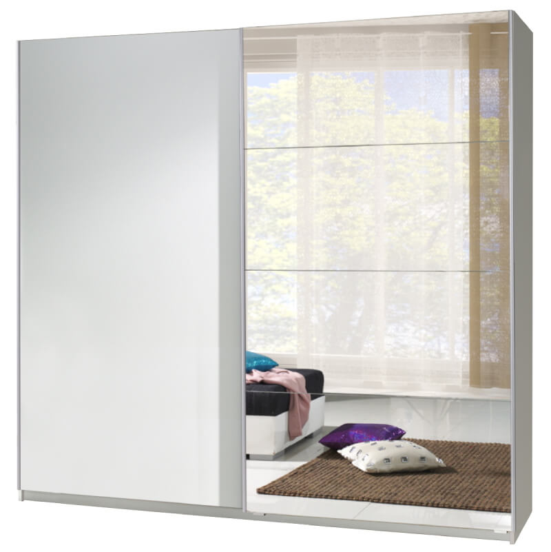 Szafa z białym korpusem